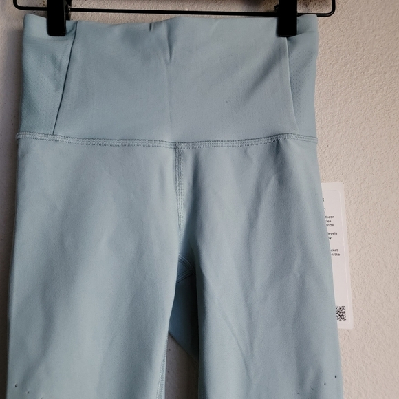 Lululemon Zoned In Tight 27” *Envelope Pocket size 4 NWT - Picture 7 of 12